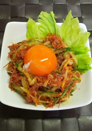 コンビーフユッケ-レシピのメイン写真