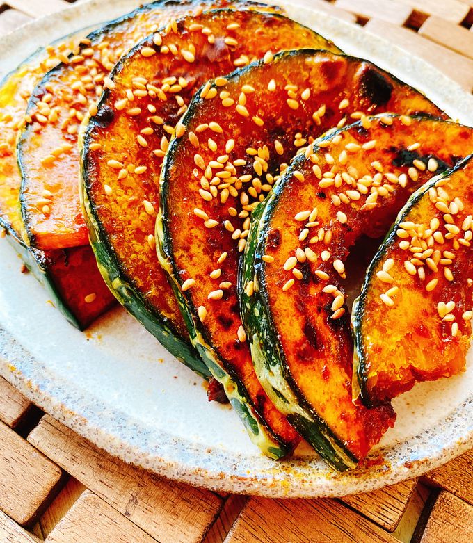 ごま油香る♪簡単！かぼちゃの甘辛焼き by 野菜ソムリエmiwa