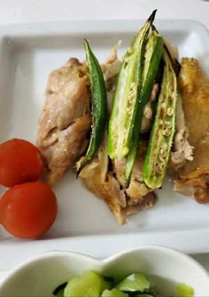 鶏肉とオクラのハーブ ソルト焼き-レシピのメイン写真