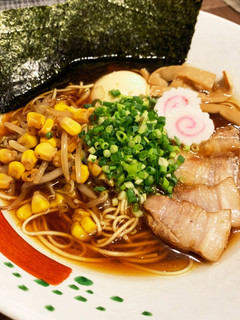 絶品!084:煮干出汁特製醤油ラーメン-レシピのメイン写真