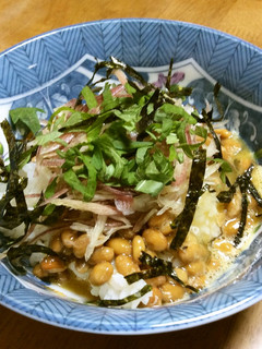 納豆ごはん(薬味・麺つゆ・ラー油・酢)-レシピのメイン写真