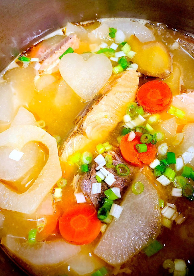 栄養療法　野菜と鮭のmiso soup♡-レシピのメイン写真