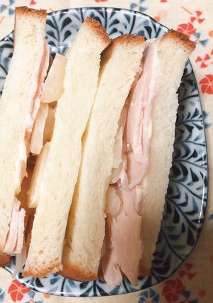 サラダチキンとらっきょうのサンドイッチ-レシピのメイン写真