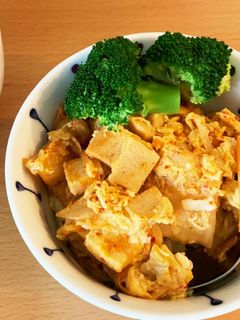 キムチと高野豆腐の卵とじ丼-レシピのメイン写真