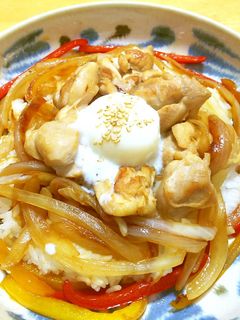 フライパンで簡単◎温泉タマゴで親子丼-レシピのメイン写真