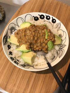 アボカド納豆丼-レシピのメイン写真