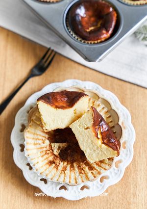 ミニバスクチーズケーキ-レシピのメイン写真