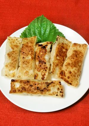 簡単!キムチーズ餃子(えごま入り)-レシピのメイン写真