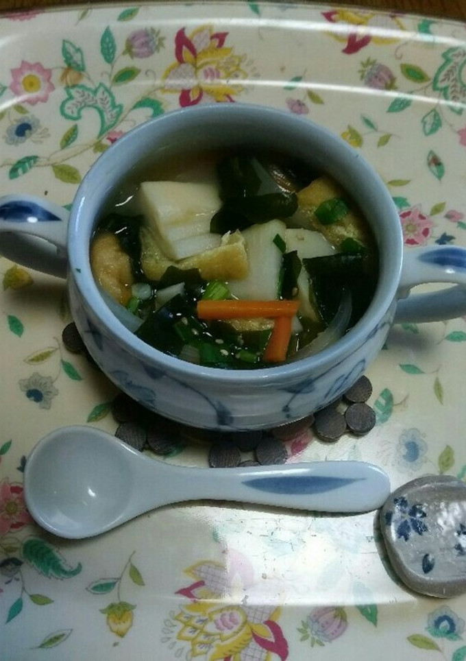 油揚げと筍とエノキとワカメのお吸い物☺-レシピのメイン写真