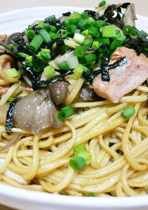 秋鮭ときのこのパスタ　柚子こしょう風味-レシピのメイン写真