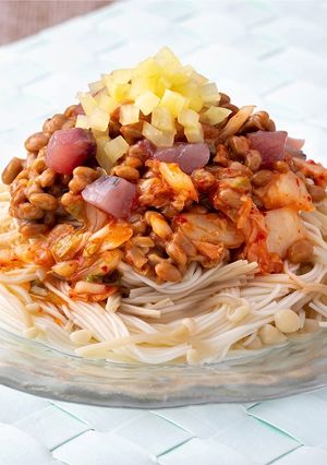 えのき麺のカツオのキムチ納豆和え-レシピのメイン写真