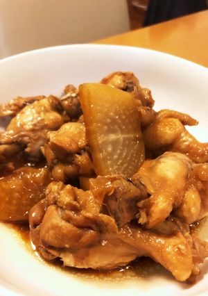 こってり、ヘルシーな手羽と大根の黒酢煮-レシピのメイン写真