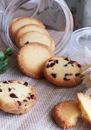 maronのチョコとプレーンのクッキー-レシピのメイン写真