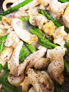 簡単!つぶ貝とアスパラのバターソテー-レシピのメイン写真