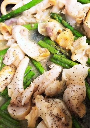 簡単！つぶ貝とアスパラのバターソテー-レシピのメイン写真