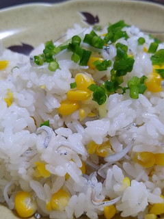 あまじょっぱい❤コーンとしらすの混ぜご飯-レシピのメイン写真