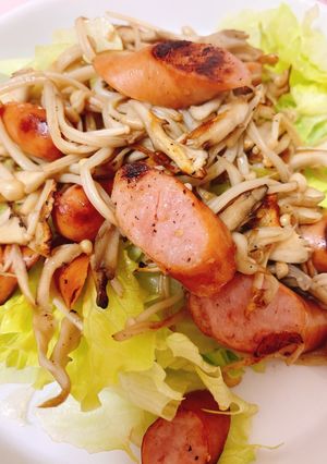 焼きキノコとウィンナーのサラダ-レシピのメイン写真