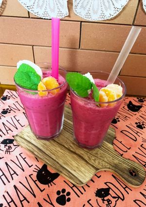 ビーツと冷凍ミカンのヨーグルトスムージー-レシピのメイン写真