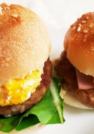 カフェ風♪プチデラックスハンバーガー-レシピのメイン写真