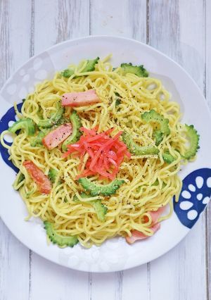 ランチに♪ゴーヤとベーコンの塩焼きそば-レシピのメイン写真