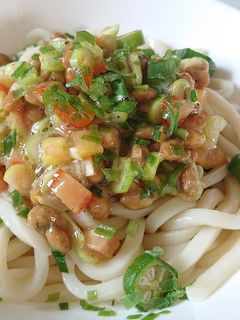 納豆&トマトの冷うどん-レシピのメイン写真