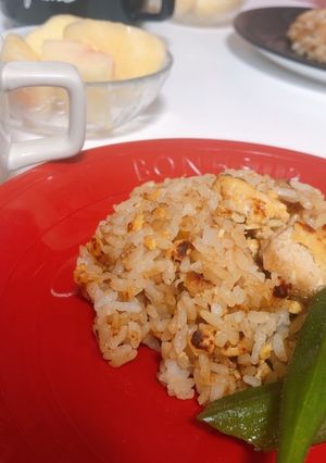 親子丼のあまりで簡単チャーハン-レシピのメイン写真