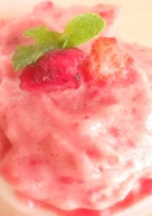 可愛い簡単♪自然派♡苺ベリージェラート-レシピのメイン写真