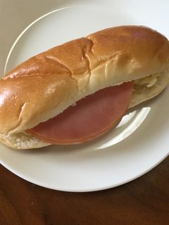 ☆朝食に キャベツとハムのコッペパン-レシピのメイン写真