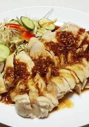 ボイル鶏もも肉(＋生姜たっぷりタレ)-レシピのメイン写真