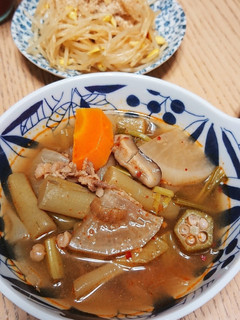 ずいきとオクラの牛肉スープ☆韓国猛暑対策-レシピのメイン写真