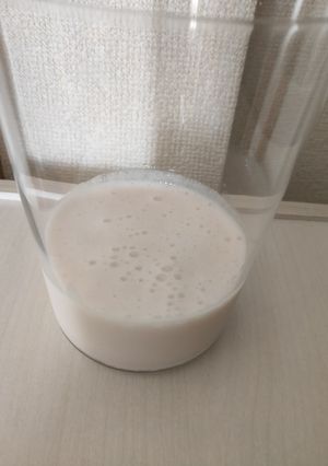 いちごジャムの飲むヨーグルトもどき-レシピのメイン写真