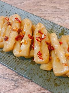 簡単絶品☆ねじりこんにゃくのにんにく炒め-レシピのメイン写真