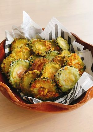 カリッとスパイシー☆ゴーヤのカレーチップ-レシピのメイン写真