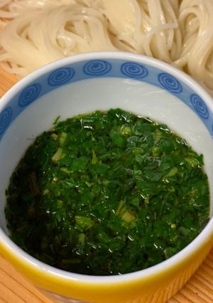 夏バテに！ネバネバトロトロモロヘイヤ素麺-レシピのメイン写真