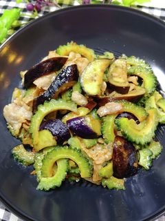 茄子とゴーヤの味噌炒め-レシピのメイン写真