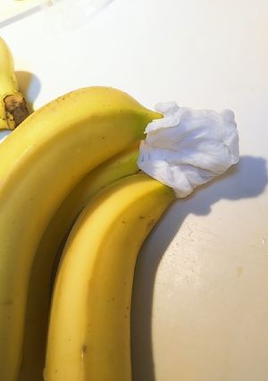 キッチンペーパー1枚で！バナナ長持ち技！-レシピのメイン写真