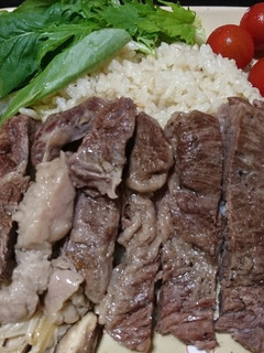 炊飯器で簡単!ステーキめし-レシピのメイン写真