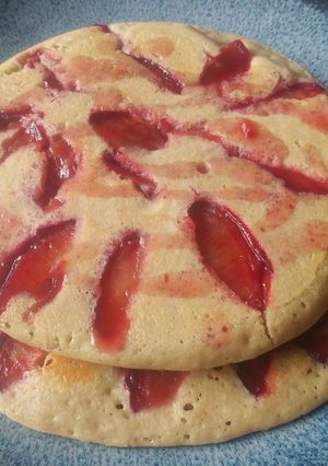 レンジで簡単甘煮★プラム入りホットケーキ-レシピのメイン写真