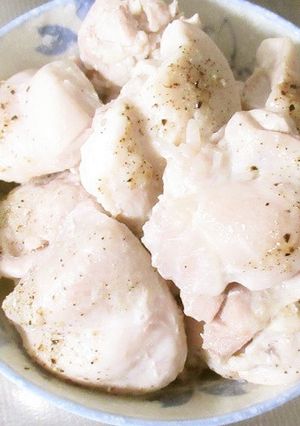 レンジ用圧力鍋で、鶏もも肉の塩胡椒煮-レシピのメイン写真