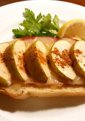 香りが良い　りんごのハムチーズトースト-レシピのメイン写真