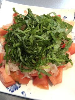 トマトと青じそサラダ-レシピのメイン写真