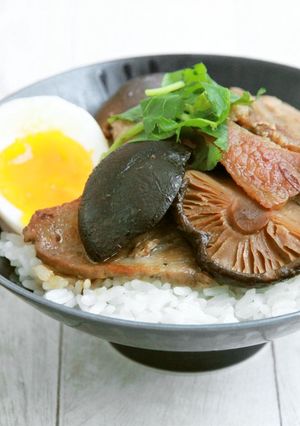 しいたけ豚丼-レシピのメイン写真