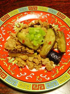 ピリ辛!旬のナスの甘辛炒め・ご飯がススム-レシピのメイン写真