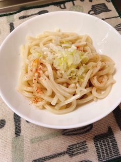 ラー油と七味のピリ辛うどん-レシピのメイン写真