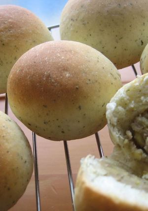 お茶パンで栗あんぱん-レシピのメイン写真