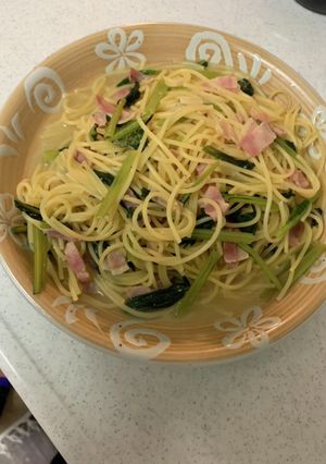 フライパン一つ小松菜ベーコンスープパスタ-レシピのメイン写真