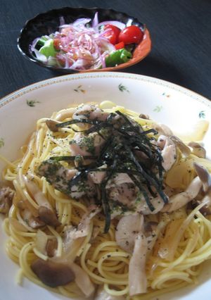 蒸し鶏ときのこの和風パスタ-レシピのメイン写真