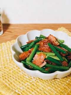 ベーコンとにんにくの芽のオイスター炒め☆-レシピのメイン写真