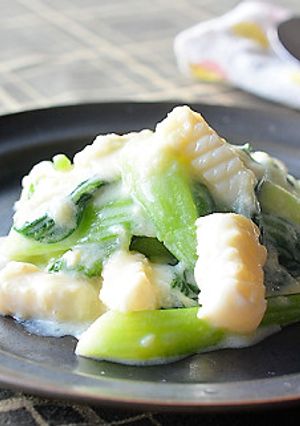 チンゲン菜とイカの豆乳クリーム炒め♪-レシピのメイン写真