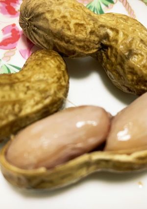 炊飯器で炊く生落花生-レシピのメイン写真